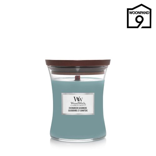 Evergreen Cashmere Medium Candle by Woodwick | Woonpand 9